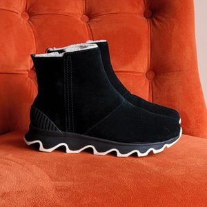 Sorel Kinetic Short NL3128-010 Black Sea Salt Boots Size 9